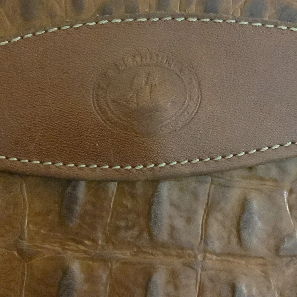 Vintage Brahmin Wallet (EUC) Chestnut Brown